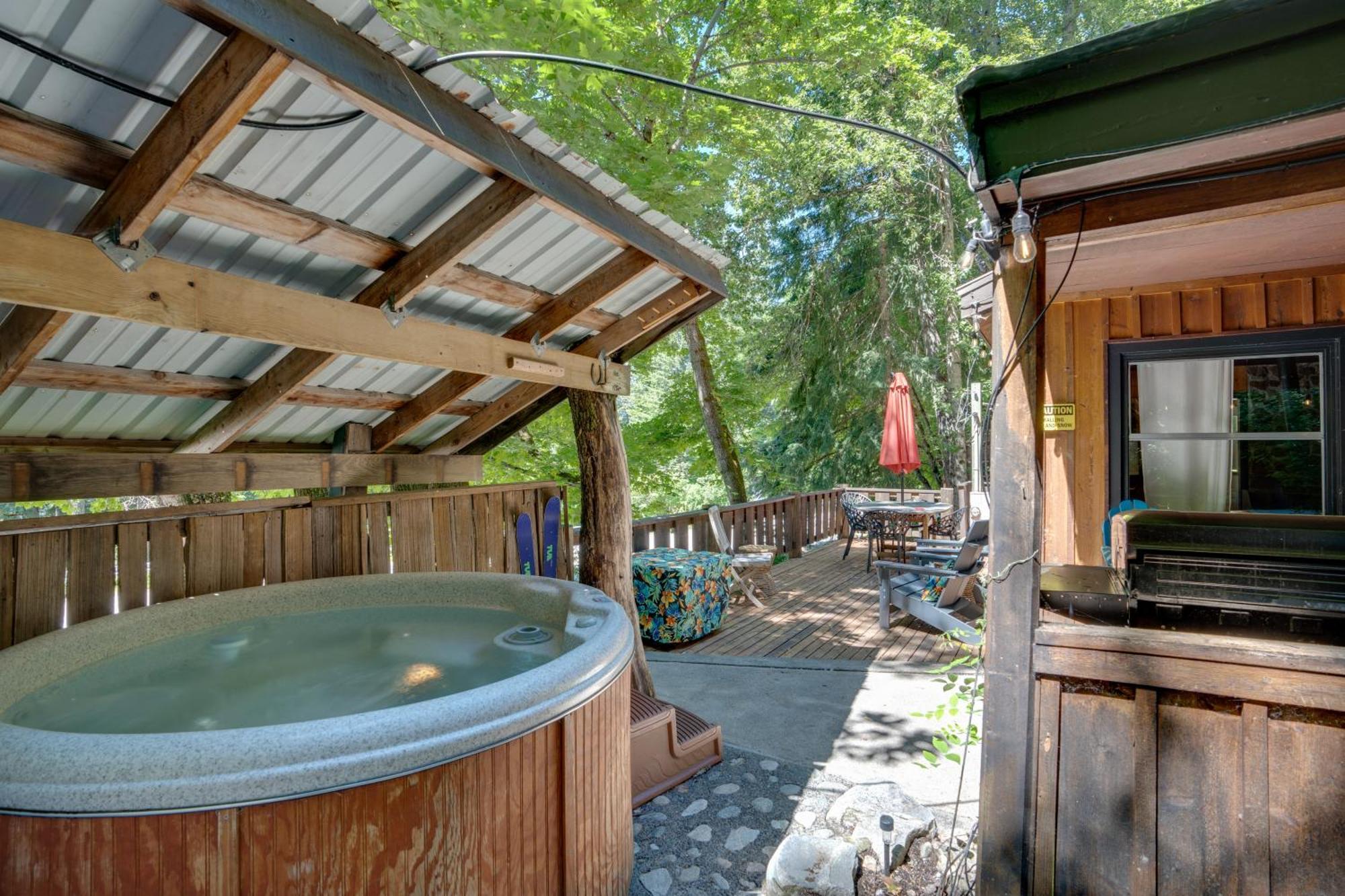 Leavenworth Cabin With Private Hot Tub! 外观 照片